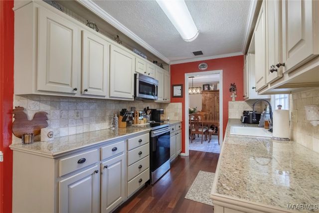 552 CHATSWORTH Drive, Montgomery, AL 36109