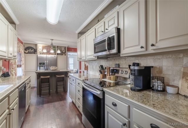 552 CHATSWORTH Drive, Montgomery, AL 36109