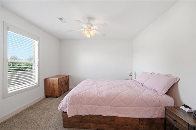 11205 N Pennsylvania Avenue, Kansas City, MO 64155
