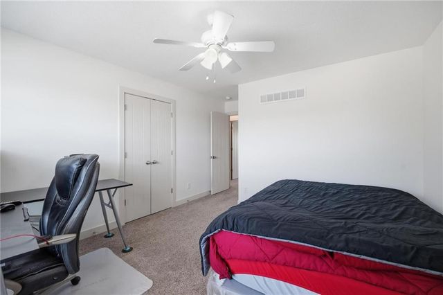 11205 N Pennsylvania Avenue, Kansas City, MO 64155