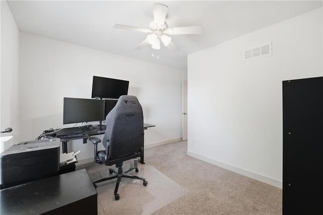 11205 N Pennsylvania Avenue, Kansas City, MO 64155