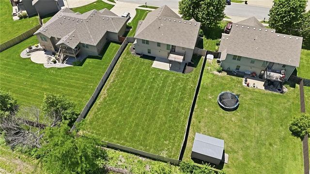 11205 N Pennsylvania Avenue, Kansas City, MO 64155