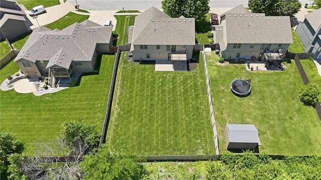 11205 N Pennsylvania Avenue, Kansas City, MO 64155