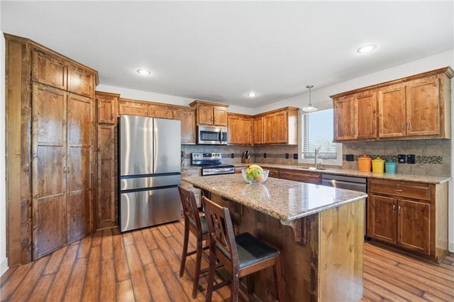 11205 N Pennsylvania Avenue, Kansas City, MO 64155
