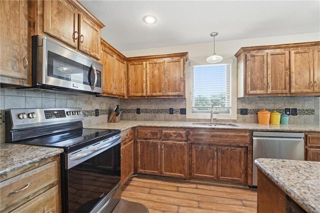 11205 N Pennsylvania Avenue, Kansas City, MO 64155