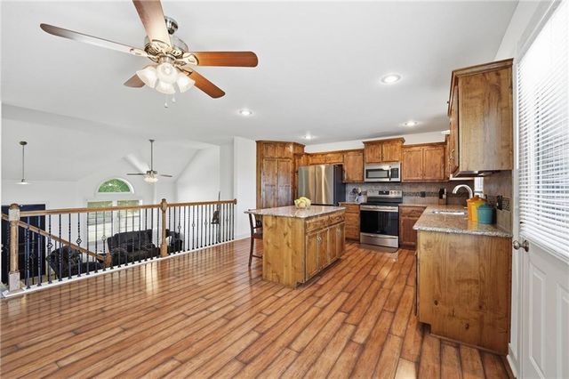 11205 N Pennsylvania Avenue, Kansas City, MO 64155