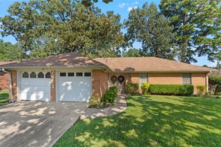 7413 Red Fox Trail, Shreveport, LA 71129