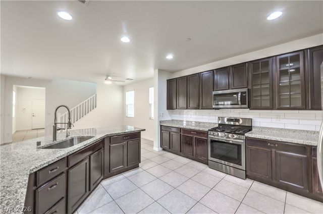 3182 Del Terra Avenue, Henderson, NV 89044