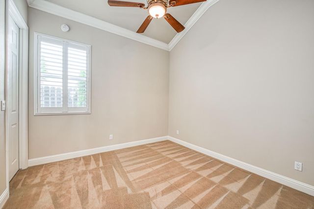 69 W Powers Avenue, Clovis, CA 93619