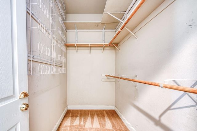 69 W Powers Avenue, Clovis, CA 93619