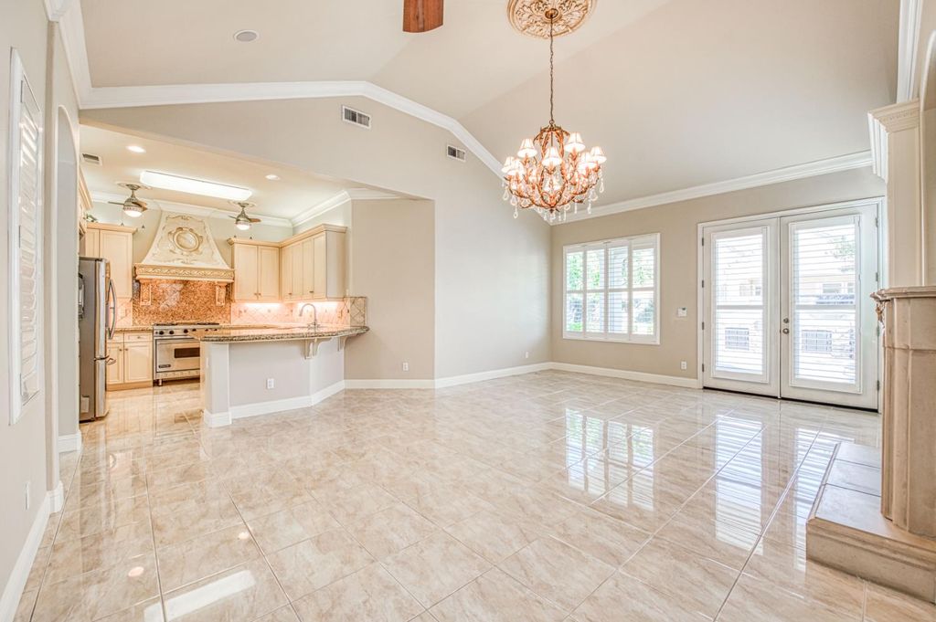 Image 17 of property listing at 69 W Powers Avenue, Clovis, CA 93619