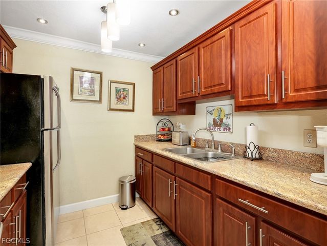 431 Van Buren ST C6, Fort Myers, FL 33916