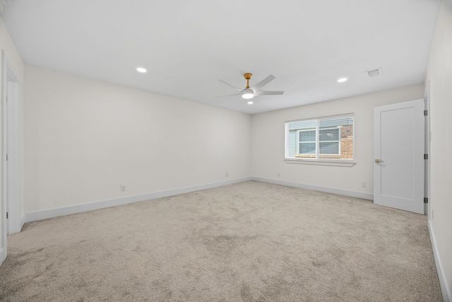 1912 Primrose Lane, Carrollton, TX 75007