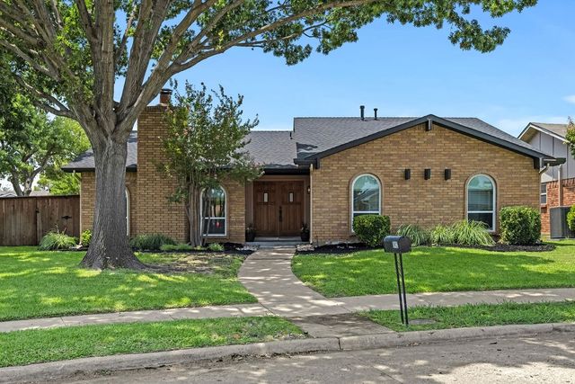 1912 Primrose Lane, Carrollton, TX 75007