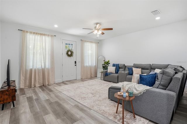 3208 DELEUIL AVENUE, Tampa, FL 33610