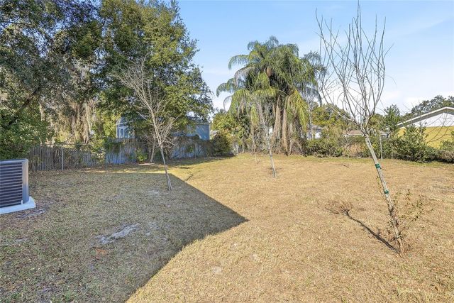 3208 DELEUIL AVENUE, Tampa, FL 33610