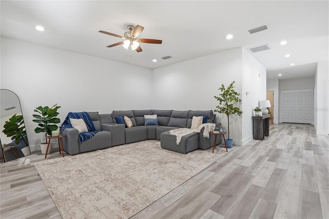 3208 DELEUIL AVENUE, Tampa, FL 33610