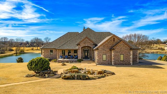 2621 Rabbit Ridge, Bartlesville, OK 74006