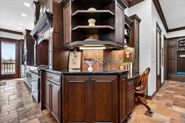 2621 Rabbit Ridge, Bartlesville, OK 74006