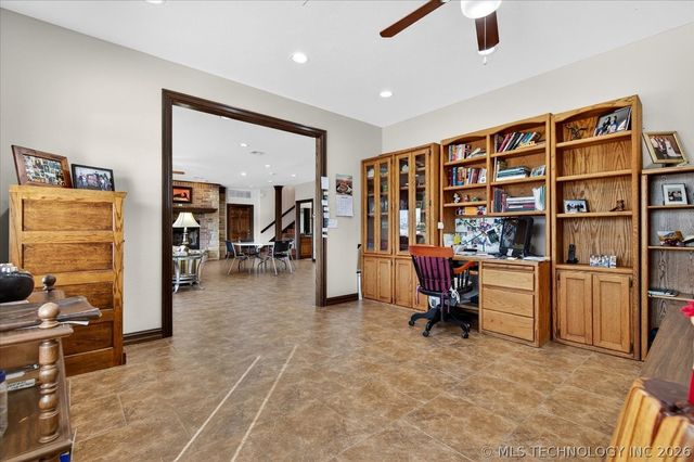 2621 Rabbit Ridge, Bartlesville, OK 74006