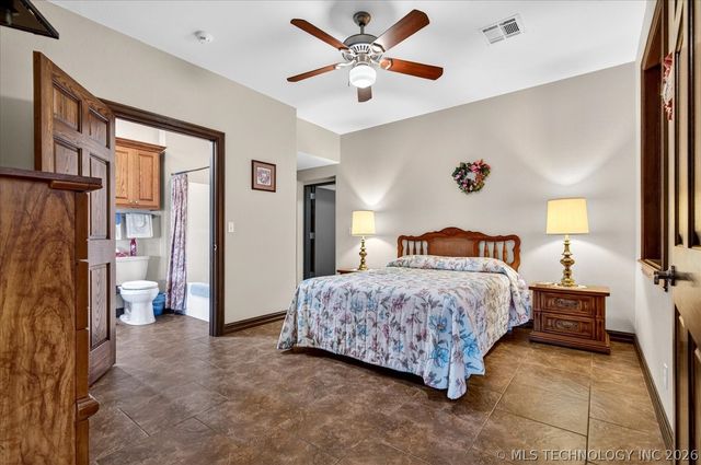 2621 Rabbit Ridge, Bartlesville, OK 74006