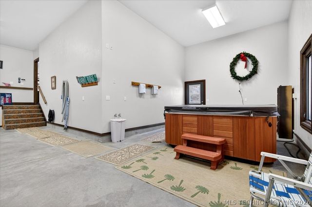 2621 Rabbit Ridge, Bartlesville, OK 74006