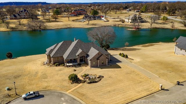 2621 Rabbit Ridge, Bartlesville, OK 74006