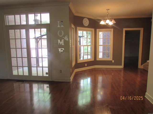 22 Creekwood Cove, North Little Rock, AR 72116