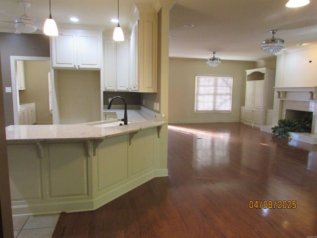 22 Creekwood Cove, North Little Rock, AR 72116