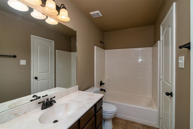 1430 Piedmont Drive, Mansfield, TX 76063