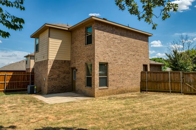 1430 Piedmont Drive, Mansfield, TX 76063