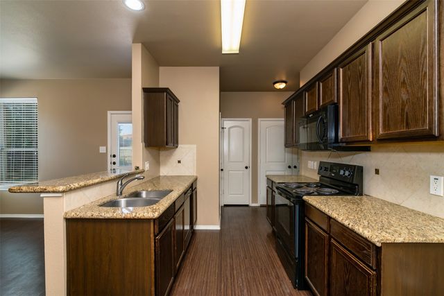 1430 Piedmont Drive, Mansfield, TX 76063
