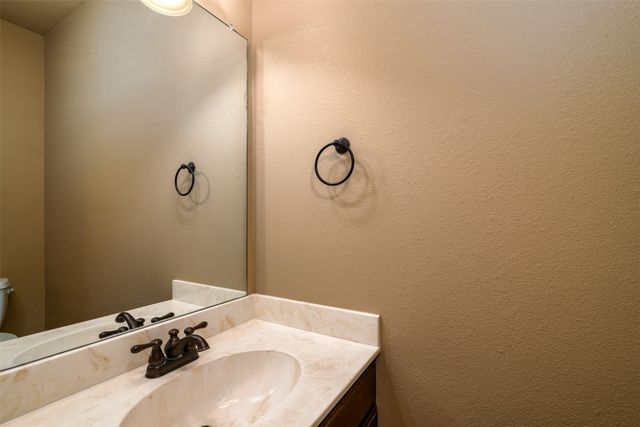 1430 Piedmont Drive, Mansfield, TX 76063