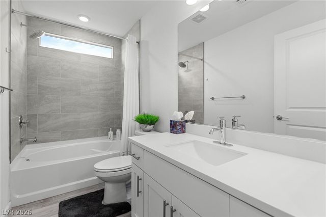 7714 Cherry Point Way, Las Vegas, NV 89113