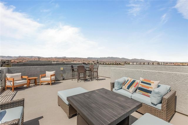 7714 Cherry Point Way, Las Vegas, NV 89113