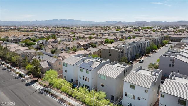 7714 Cherry Point Way, Las Vegas, NV 89113