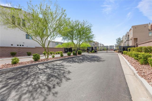 7714 Cherry Point Way, Las Vegas, NV 89113