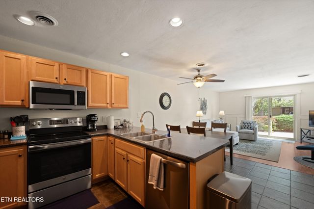 7 Lakeshore Cir Unit 141, Crossville, TN 38558