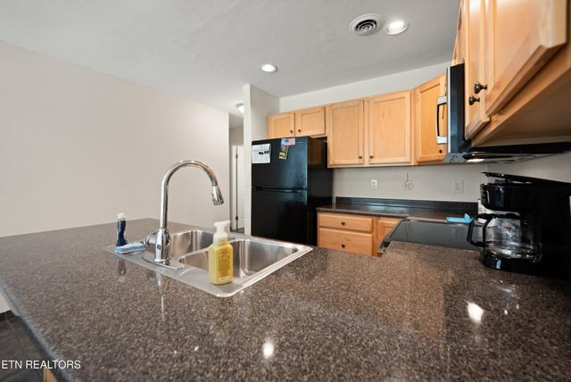 7 Lakeshore Cir Unit 141, Crossville, TN 38558