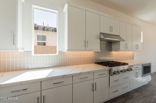 17443 W CARLISLE Drive, Surprise, AZ 85388