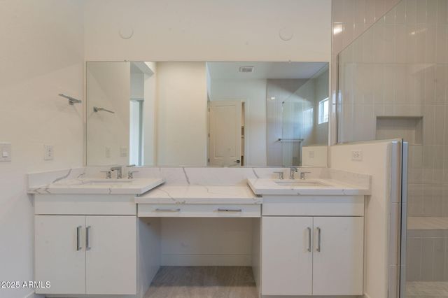 17443 W CARLISLE Drive, Surprise, AZ 85388