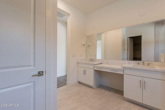 17443 W CARLISLE Drive, Surprise, AZ 85388