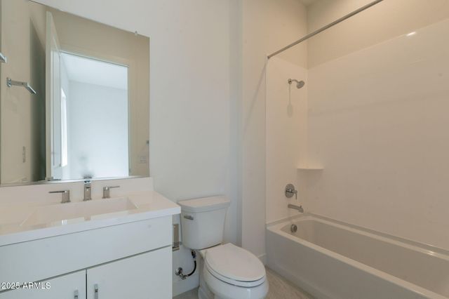 17443 W CARLISLE Drive, Surprise, AZ 85388