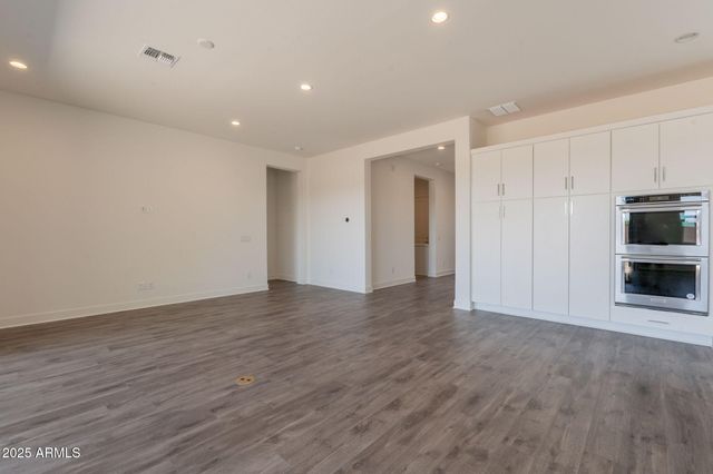 17443 W CARLISLE Drive, Surprise, AZ 85388