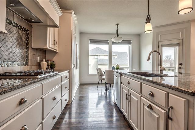 14017 HASKINS Street, Overland Park, KS 66221