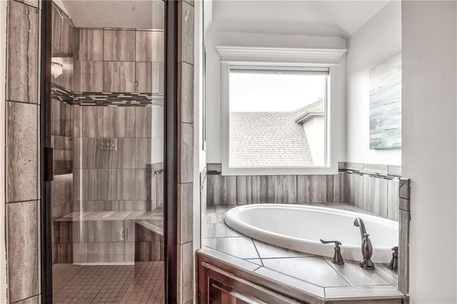 14017 HASKINS Street, Overland Park, KS 66221