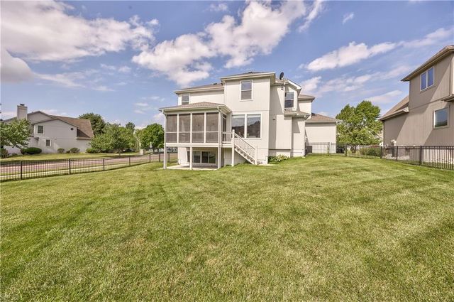 14017 HASKINS Street, Overland Park, KS 66221