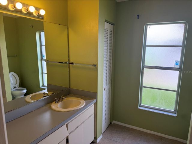 7131 HOLLOWELL DRIVE, Tampa, FL 33634