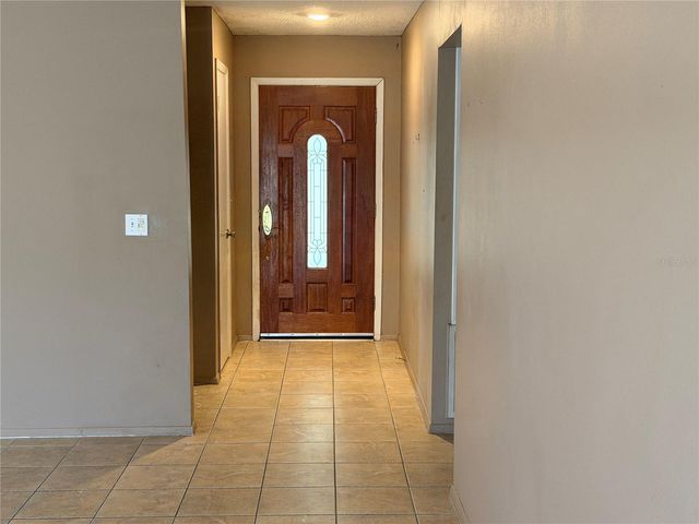 7131 HOLLOWELL DRIVE, Tampa, FL 33634