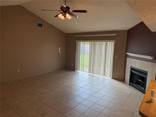 7131 HOLLOWELL DRIVE, Tampa, FL 33634